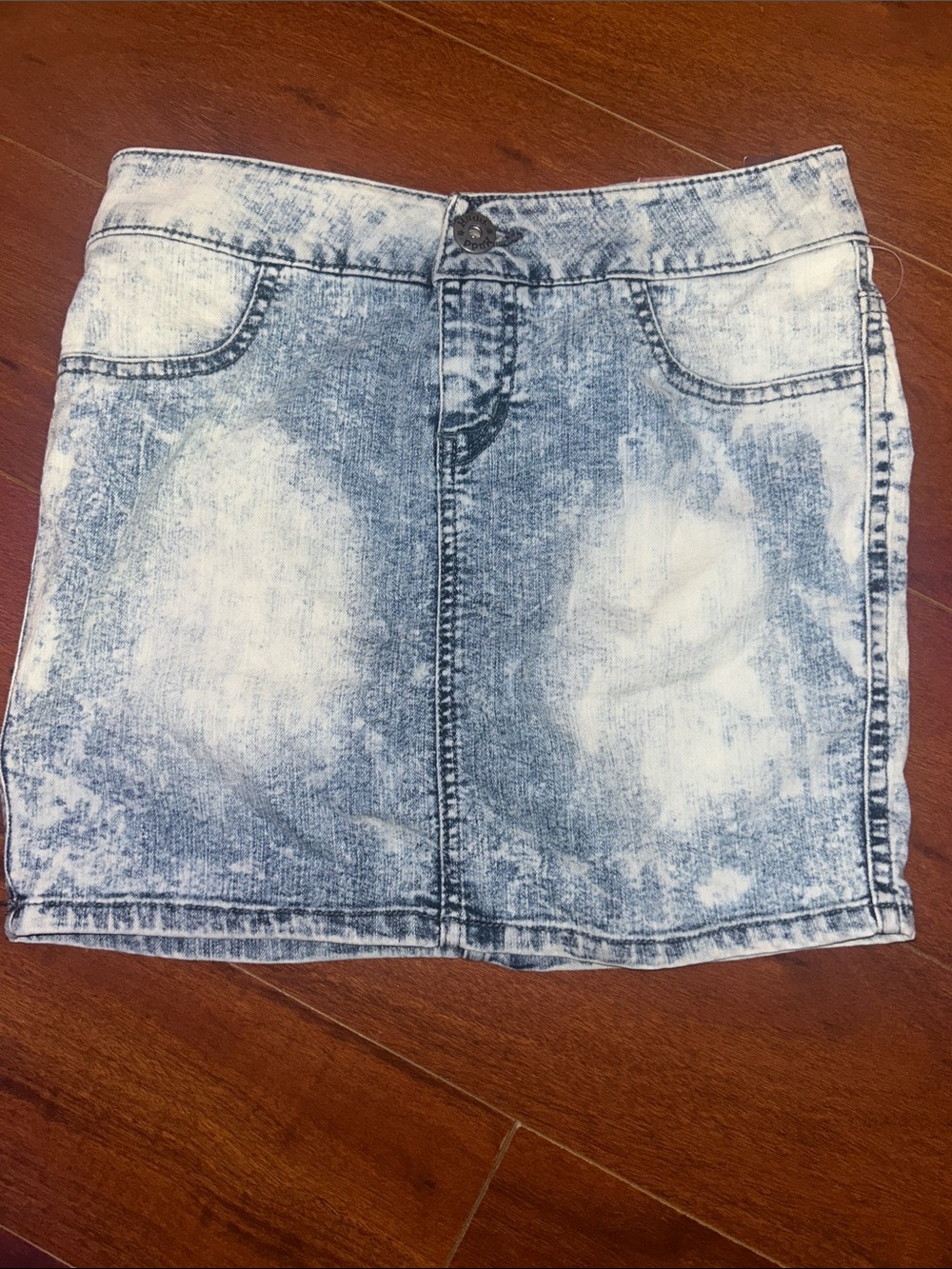 Mudd Acid Wash Denim Mini Skirt - Blue & White